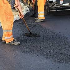 Best Gravel Driveway Installation  in Derry, PA